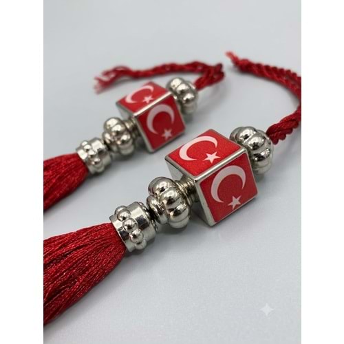 Ayna süsü Türkiye püsküllü